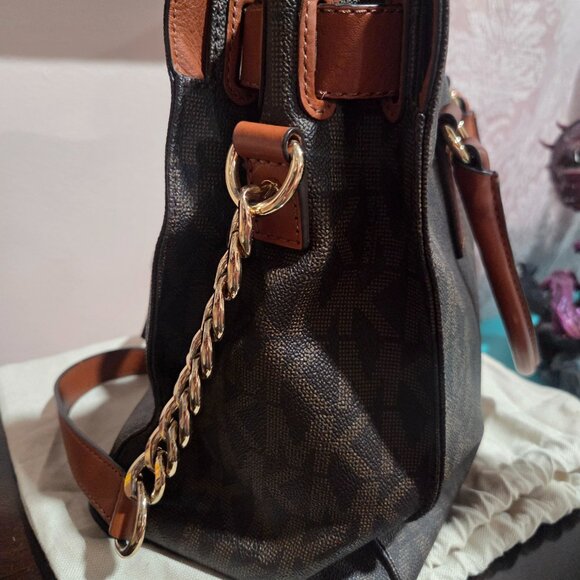 Authentic Michael Kors monogram bag and wallet - Picture 7 of 16